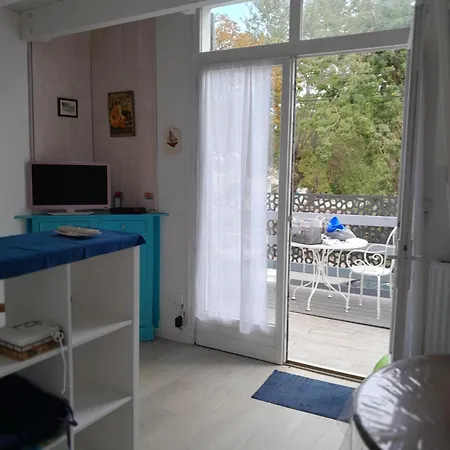 בית נופש Maison פוראס